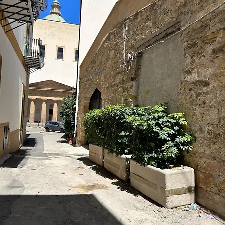 Casa vacanze Ballaro *